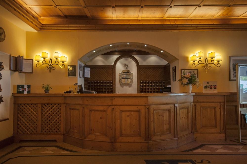 Grand Hotel 4*