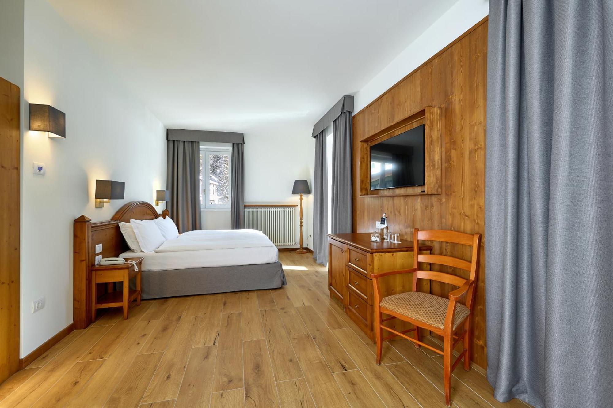 Hotel Grand 4*