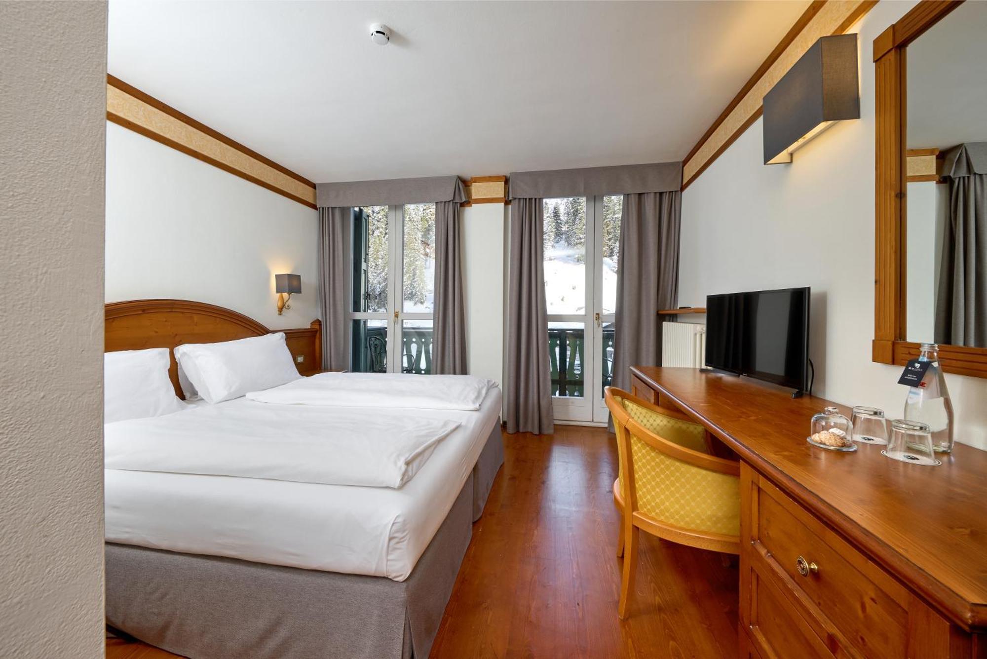 Hotel Grand 4*